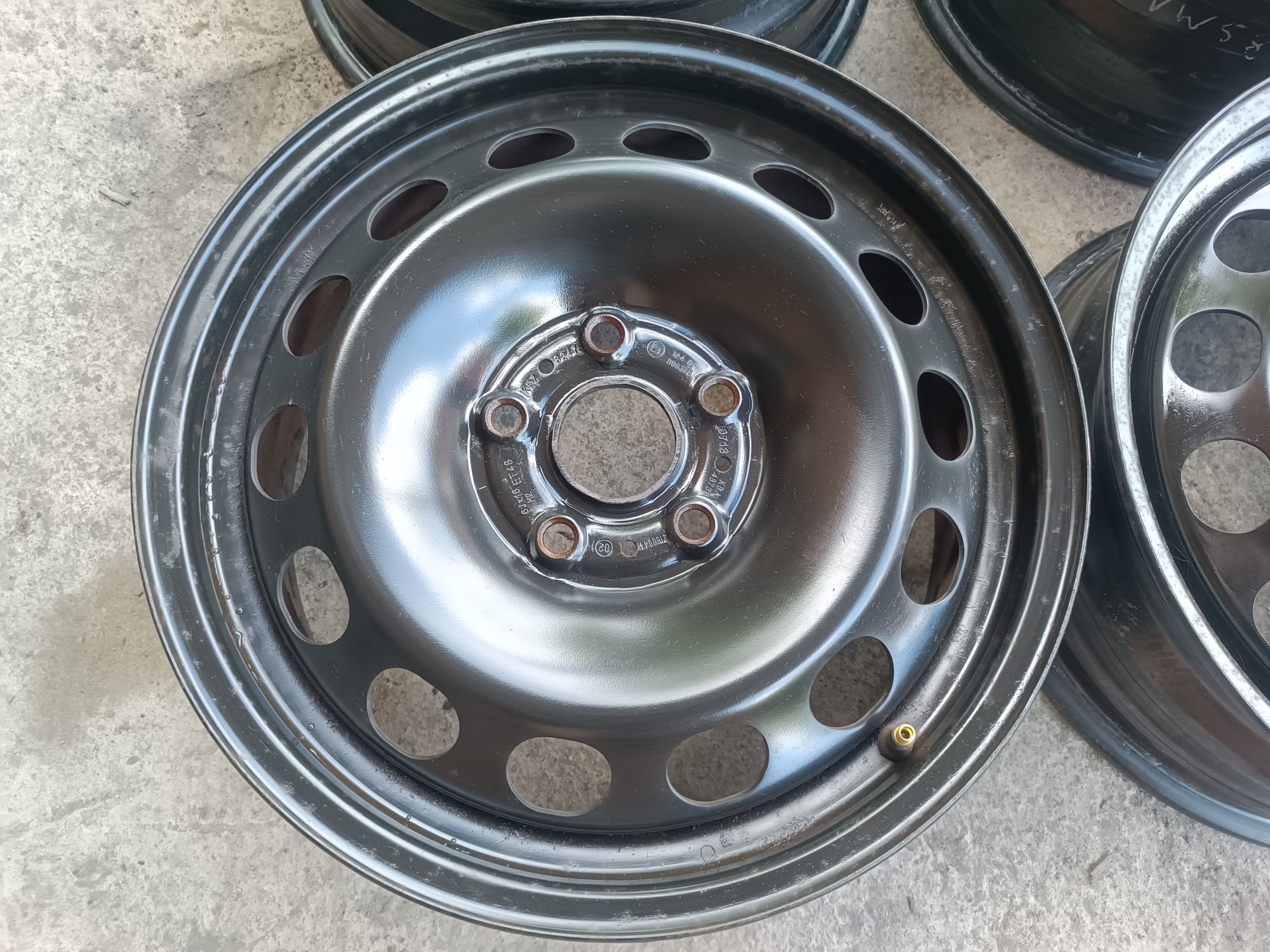 Металеві диски 5 112 R16 AUDI VW