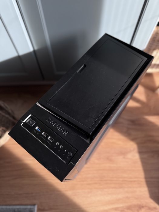 Komputer stacjonarny | Intel i5, GTX 960, SSD + HDD, 16GB RAM