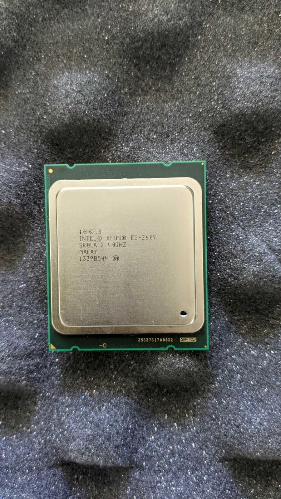 Процессор Socket 2011 4 ядра Xeon E5-2609 2.40Ghz 10M