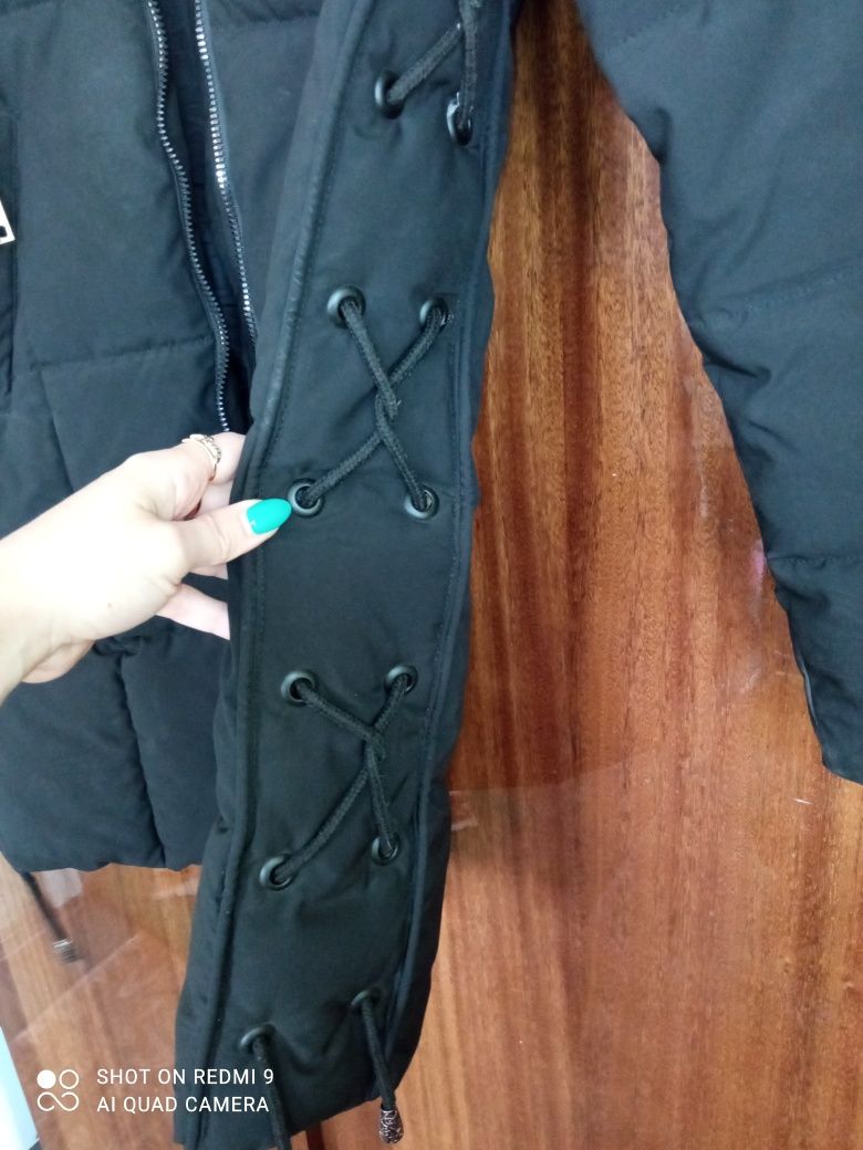 Зимняя куртка пуховик на синтепоне