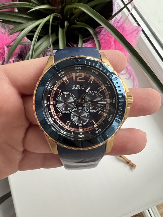 Часы мужские Guess