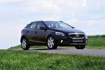 Volvo V40 Cross Country piękny bezwypadk NAWIGACJA klimatronic KAMERA ksenon LED