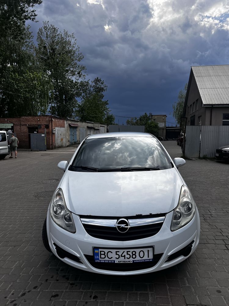 Opel Corsa D 2009