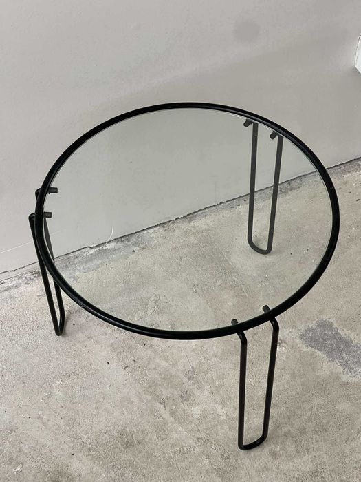 Mesa pequena vidro/ferro preto