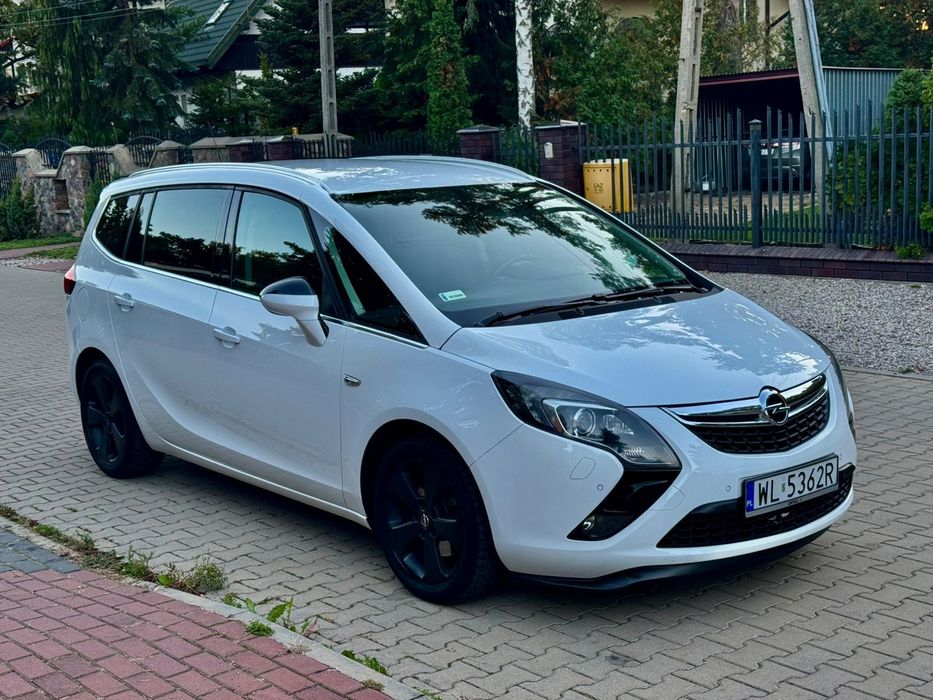 Opel Zafira C 1.4 turbo LPG, automat