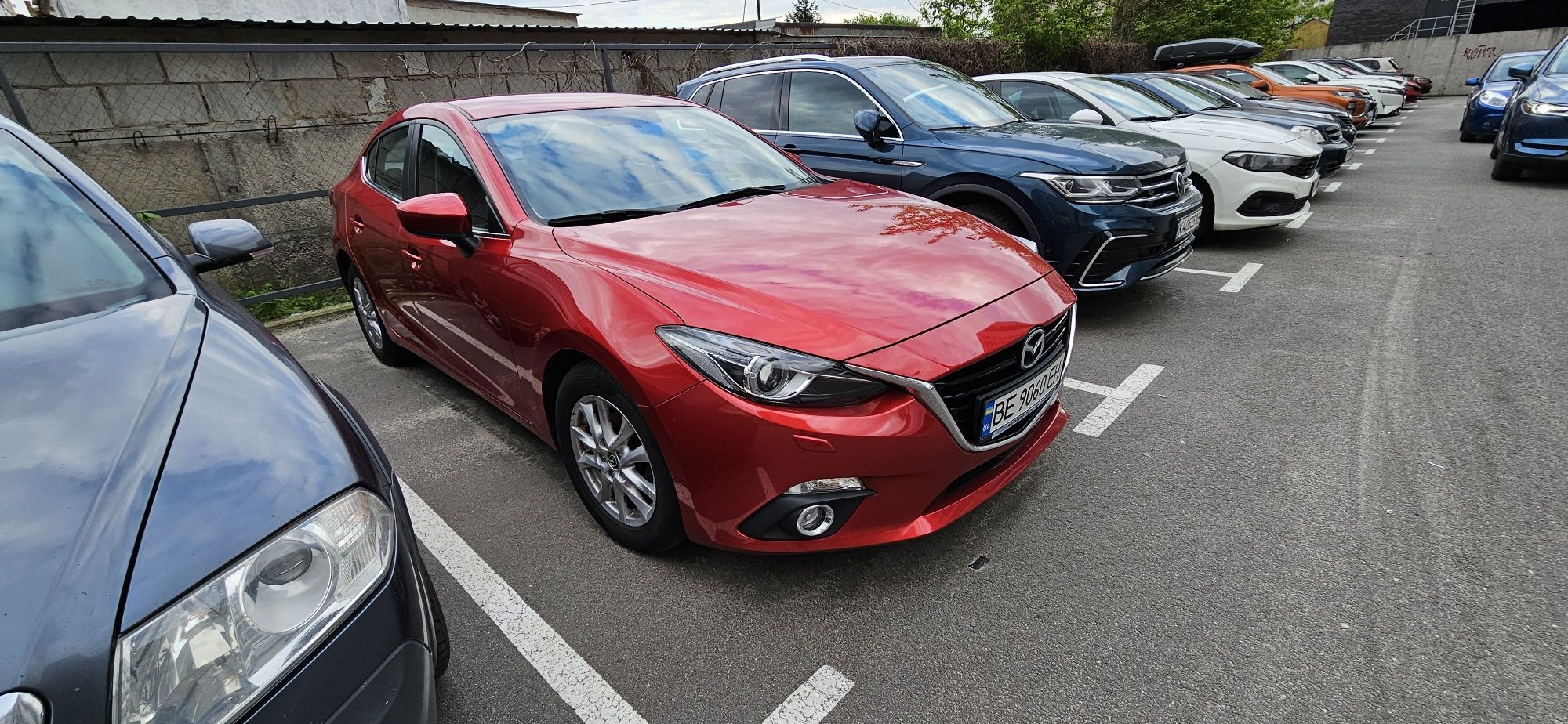 Mazda 3 2016 1.5 автомат 53 тис пробіг