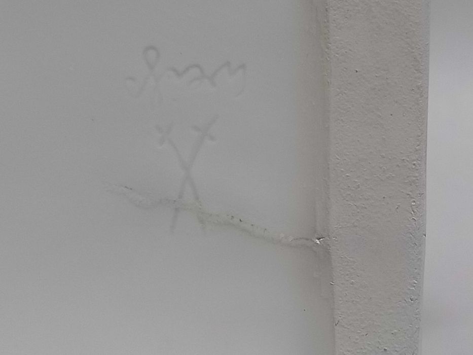 Biała pantera, figurka, proj. Erich Oehme,  Miśnia Meissen