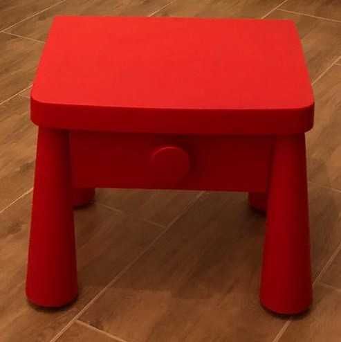 Mesa de cabeceira para Criança IKEA