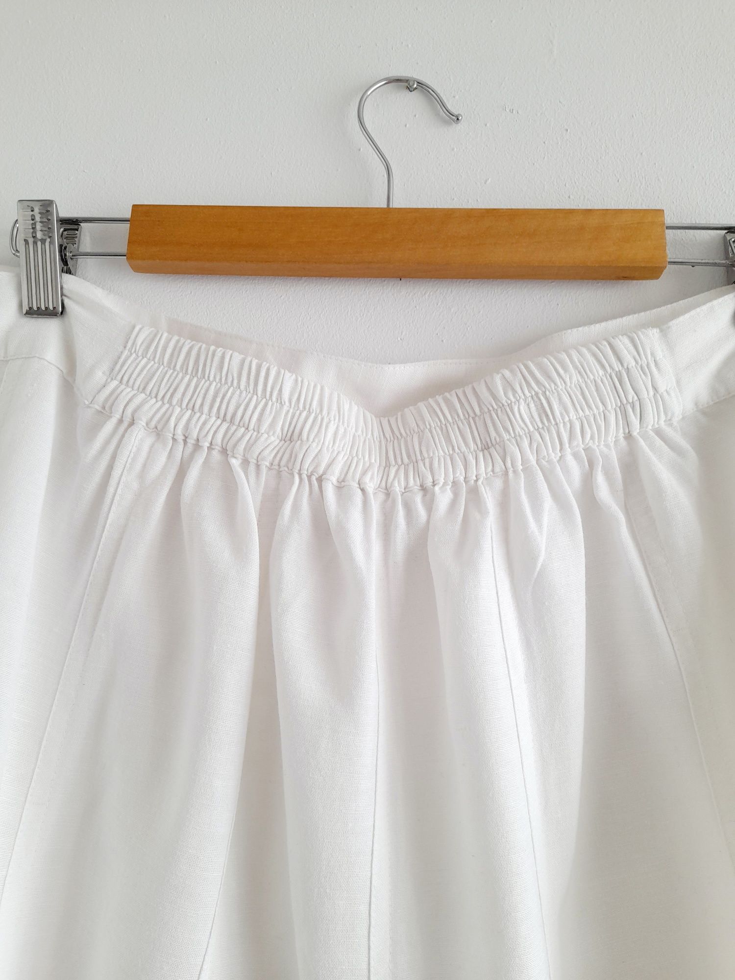 Duża długa białą spodnica 5 x XL