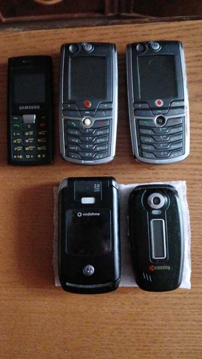 HTC Diamond + кнопочные телефоны