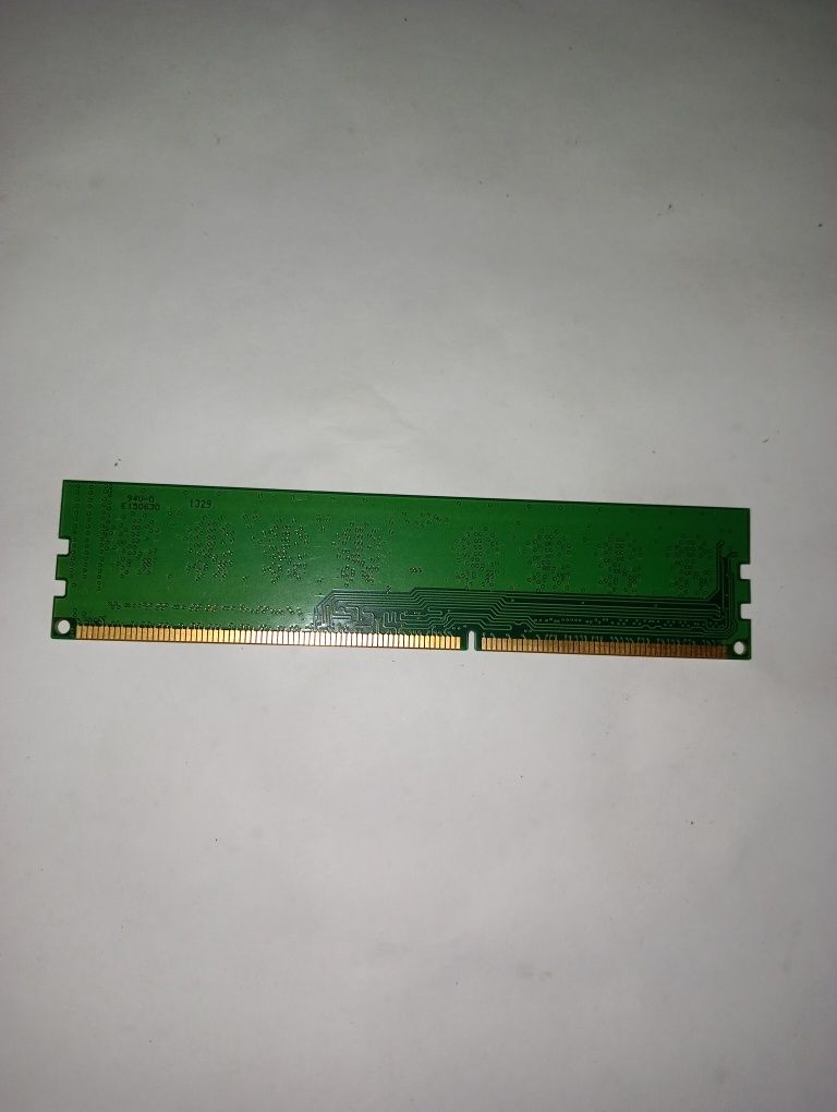 Оперативна пам'ять DDR3 на 4G