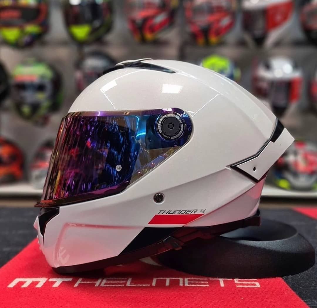 Шлем интеграл MT Thunder 4SV, мотошлем, шлем на мотоцикл MT Helmets