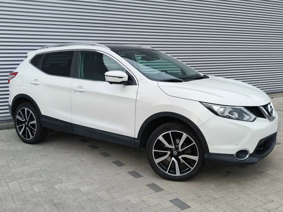 Nissan Qashqai      2016