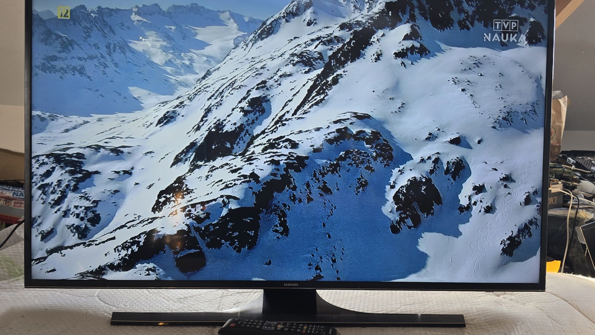 Telewizor Samsung 55 cali 4K bardzo wysoki model, smart z dvbt-2 i gwa