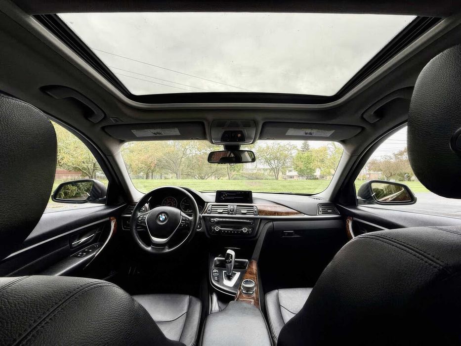 BMW 3 Series 328i xDrive      2015