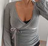 Camisola cinza decotada - S/M