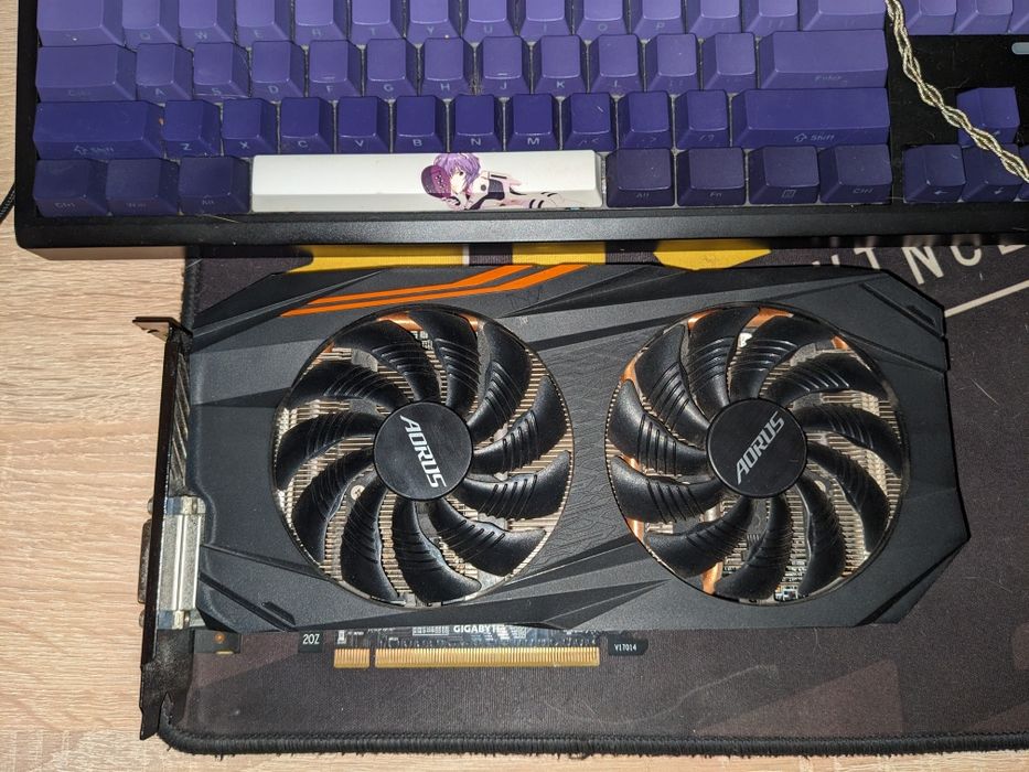 Відеокарта GIGABYTE AORUS RX 570 4GB