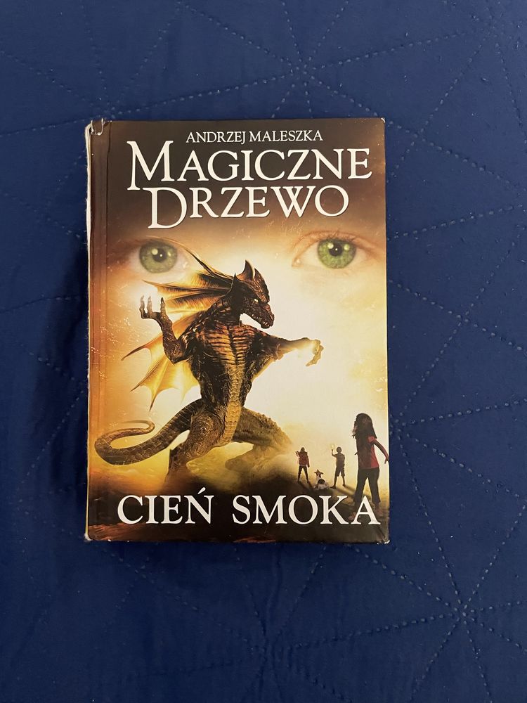 Książki z serii Magiczne Drzewo bez czerwonwgo krzesła