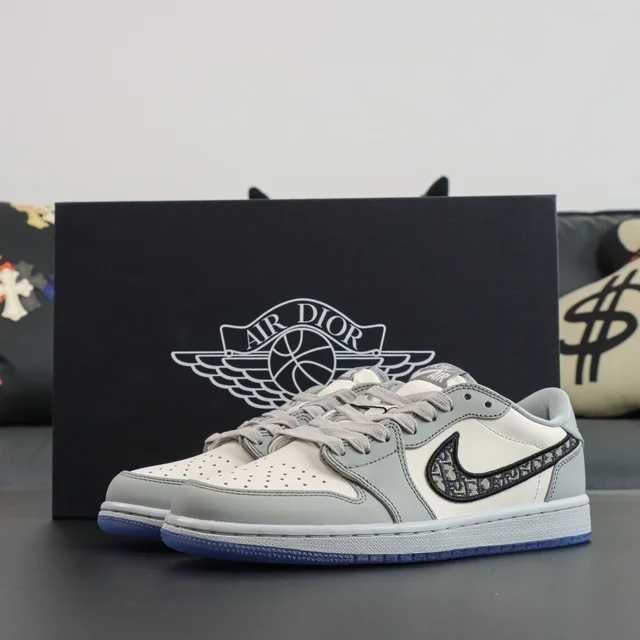 Air Jordan 1 x DIOR 42EU