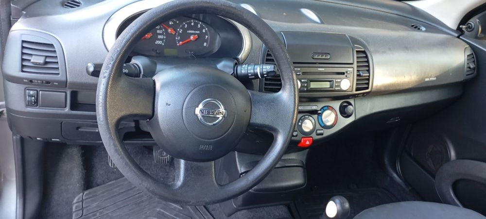 Nissan Micra 1.2 gasolina Regorosamente nova