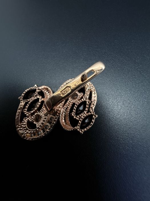 Золоті сережки / Золотые серьги