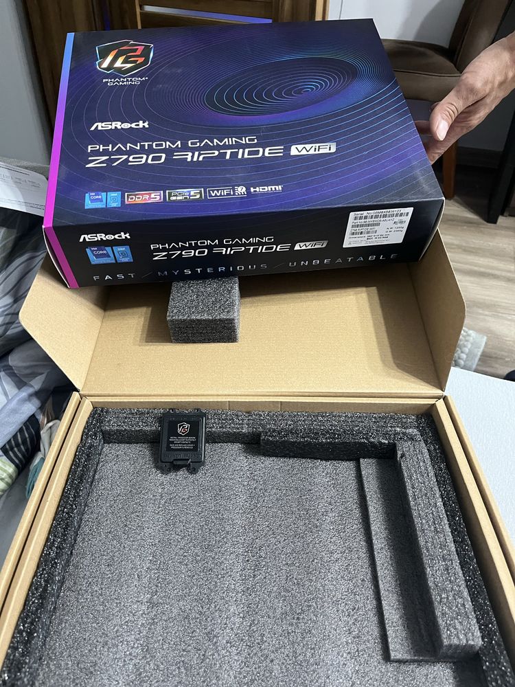 Płyta główna ASRock Z790 plus procesor intel core i9-13900