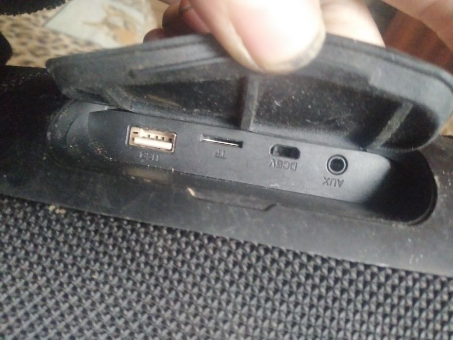 Boombox JBL колонка