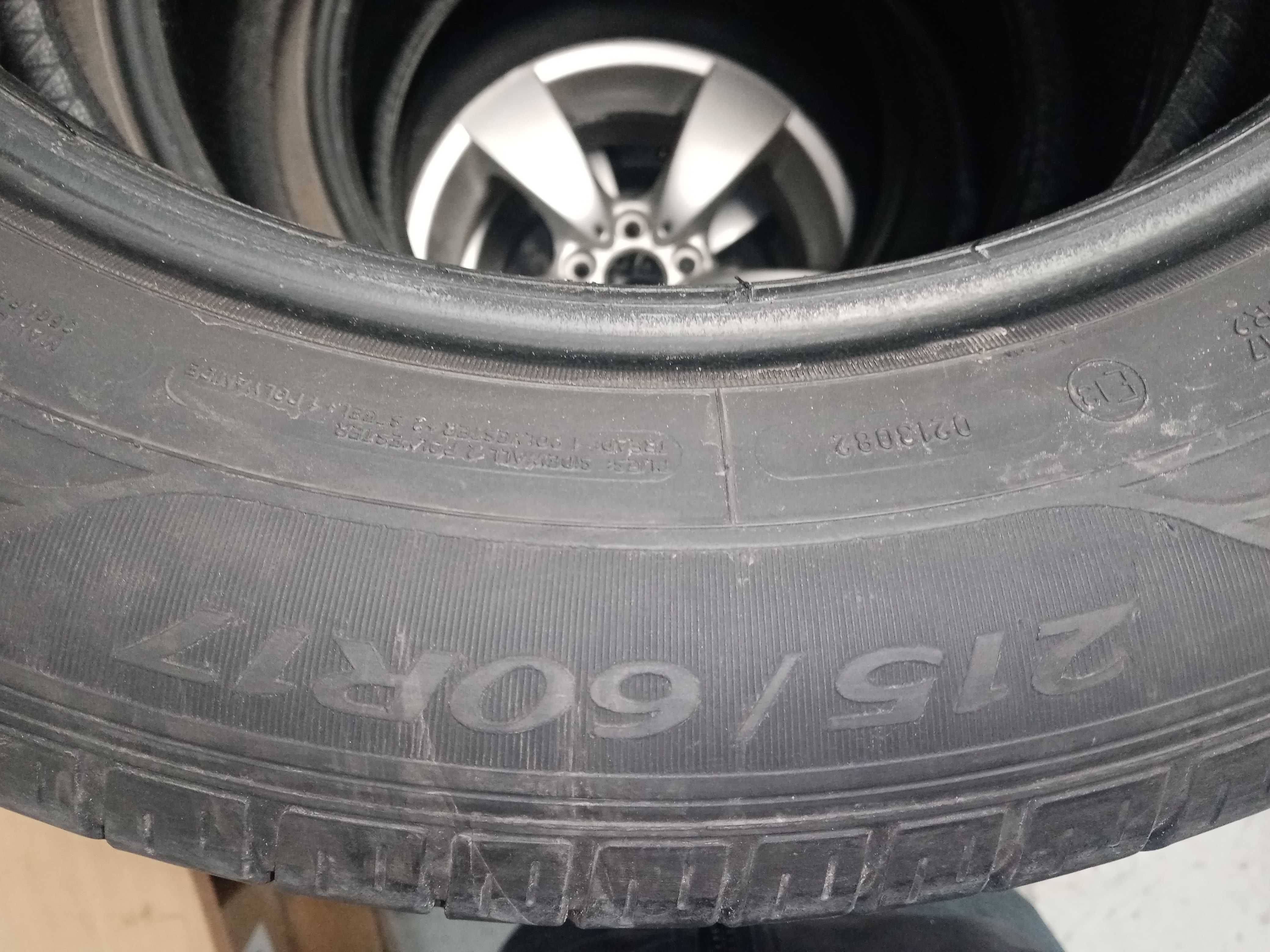 Шини  215/60/R17 Goodyear Літо