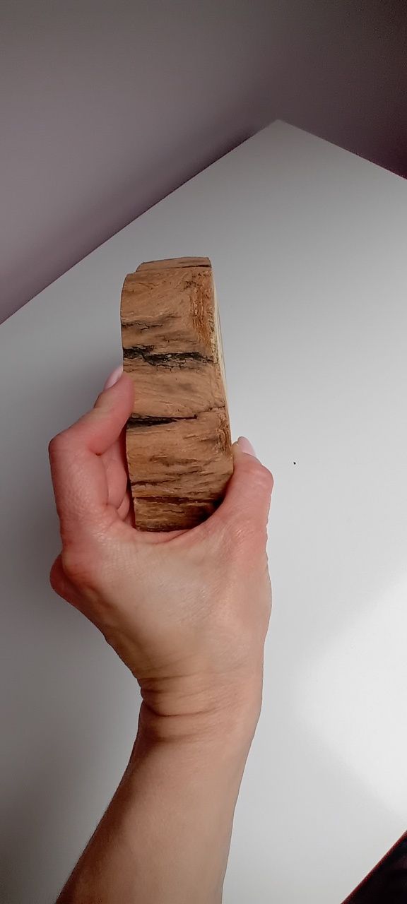 Plaster drewna wysuszony