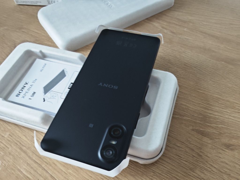 Nowy Telefon Smartfon Sony Xperia 10 VI , gwarancja