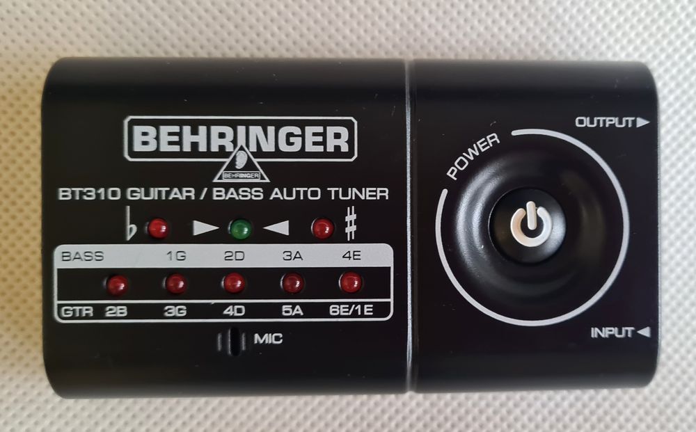 Stroik Tuner Behringer BT310