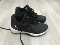 Jordan B Fly rozmiar 39