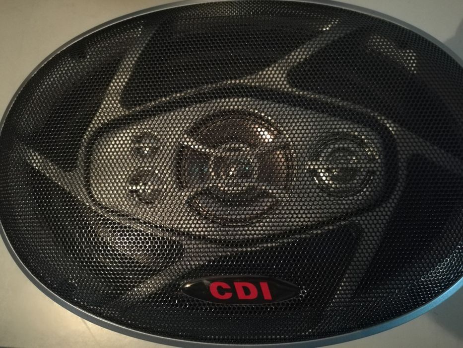 12" Subwoofer + 2 Colunas 5 vias 400 Watts