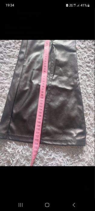 Комбинезон брючный из эко-кожи клеш разрез Pretty Little Thing