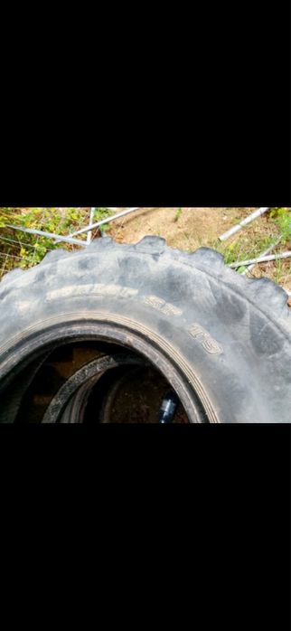 Opony do ladowarki  405/70R18