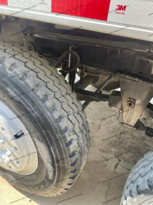 XCMG 70 -II Автокран вантажопідйомністю 70 тонн 2013 року випуску авто