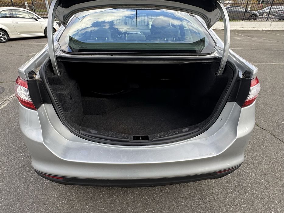 Продається Ford Fusaon