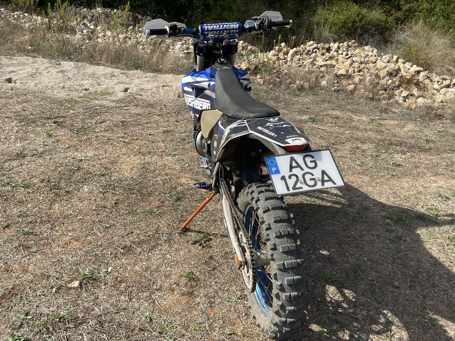 Husaberg TE 250  matriculada ktm exc 2011
