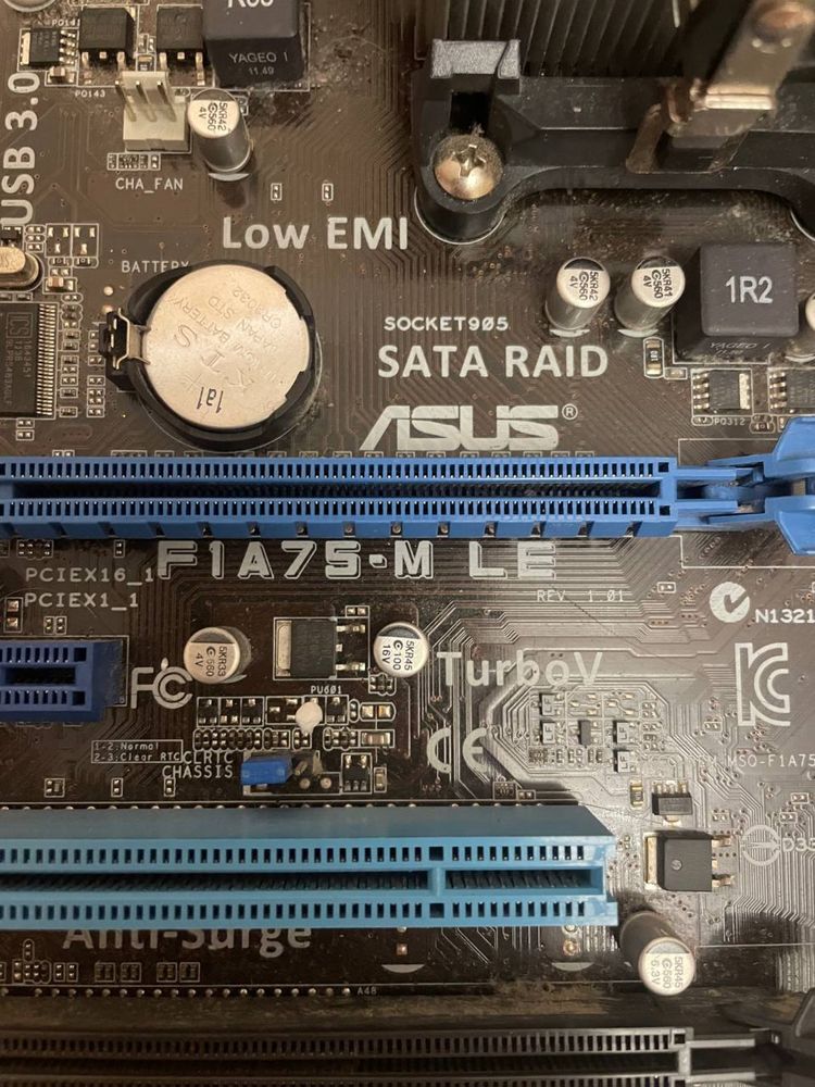 Комплект для ПК (компʼютер) AMD ASUS