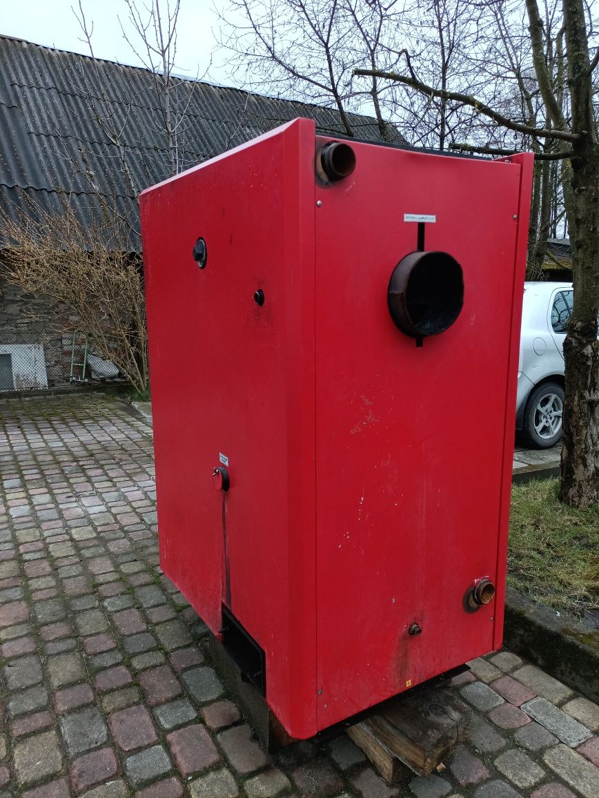 Котел  KALVIS 40kw, на дрова
