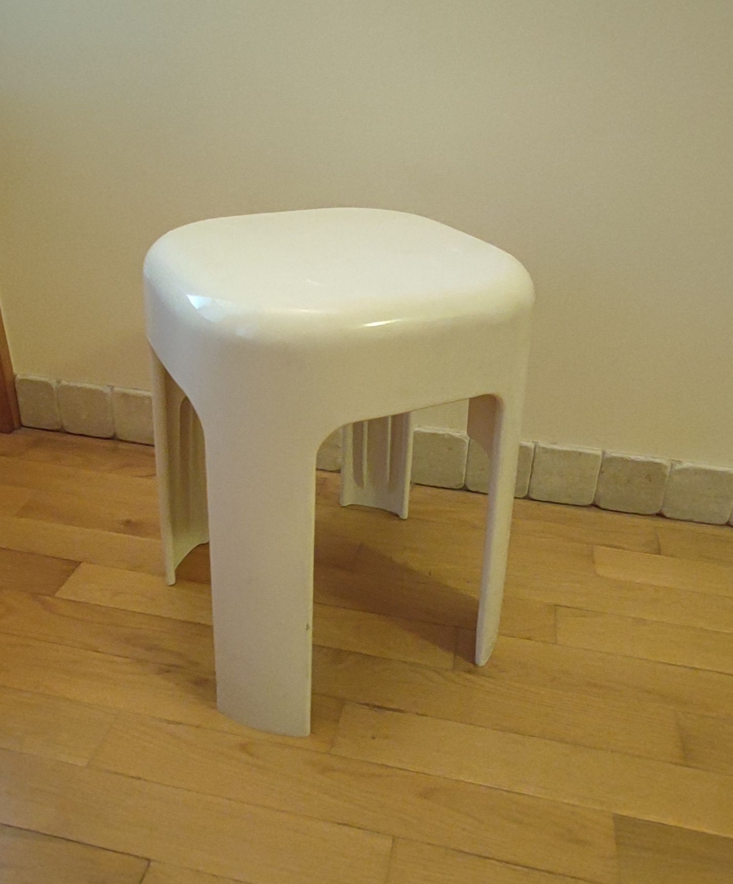 Taboret stołek - space age, retro, lata 70