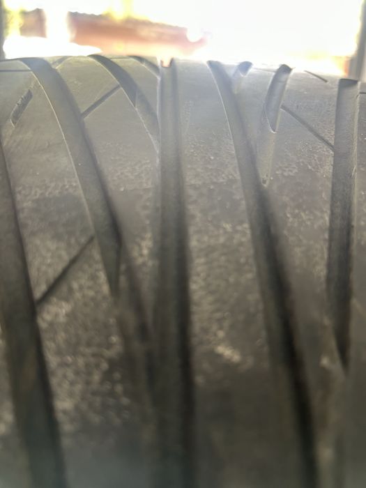 Продам резину triangle tr968 245/35r20