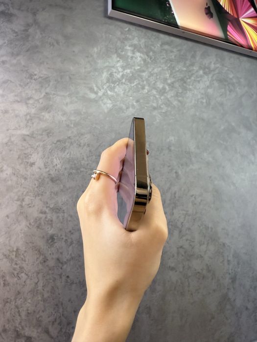 Used IPHONE 13Pro 256 Gold Neverlock Костюшка,5 igrand