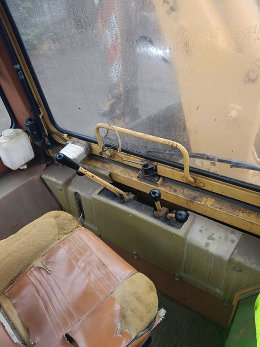 koparko ładowarka CAT  nie JCB 2CX