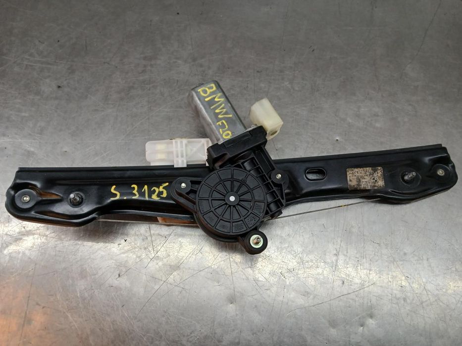 Elevador vidros trás esquerdo BMW 1 (F20)