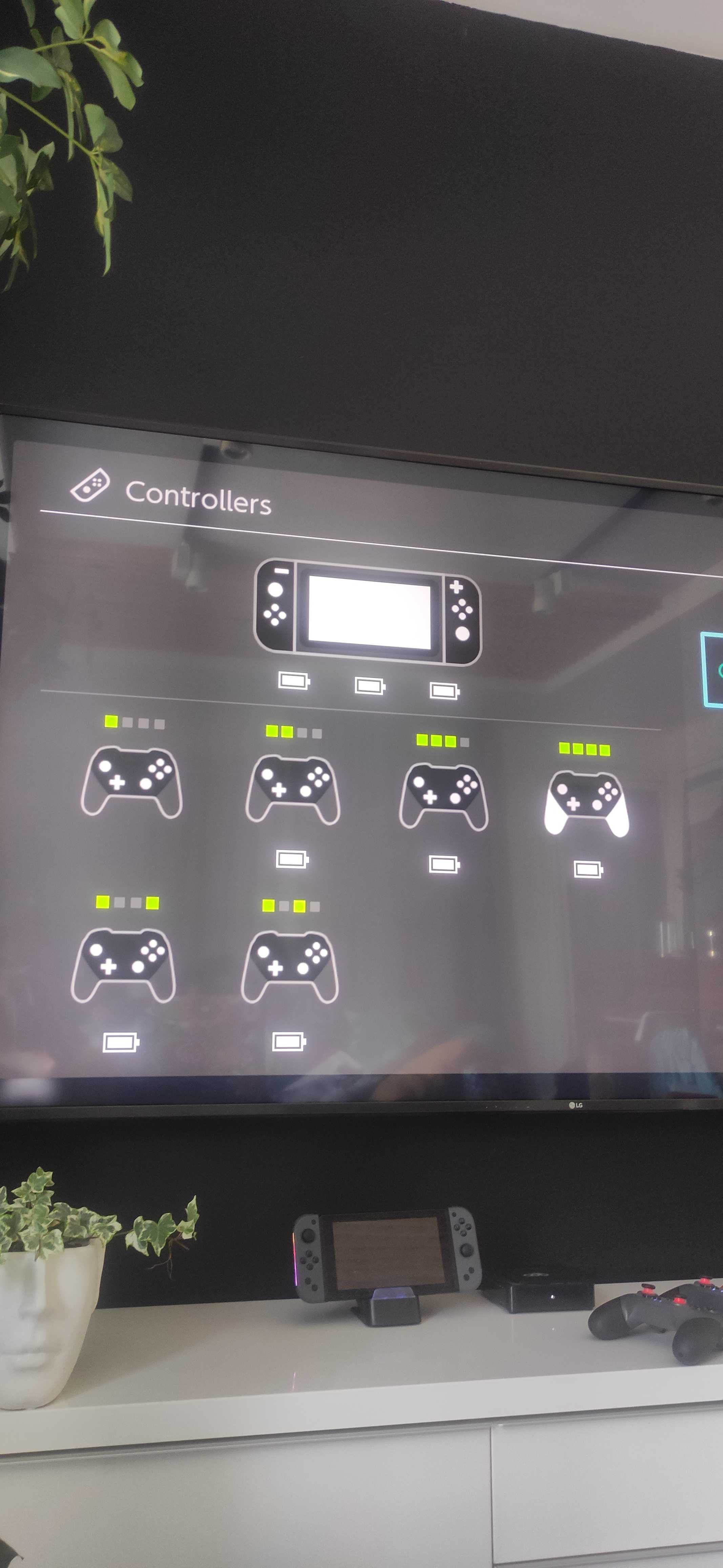 Komplet- 2 pady / kontrolery Nintendo Switch usb c