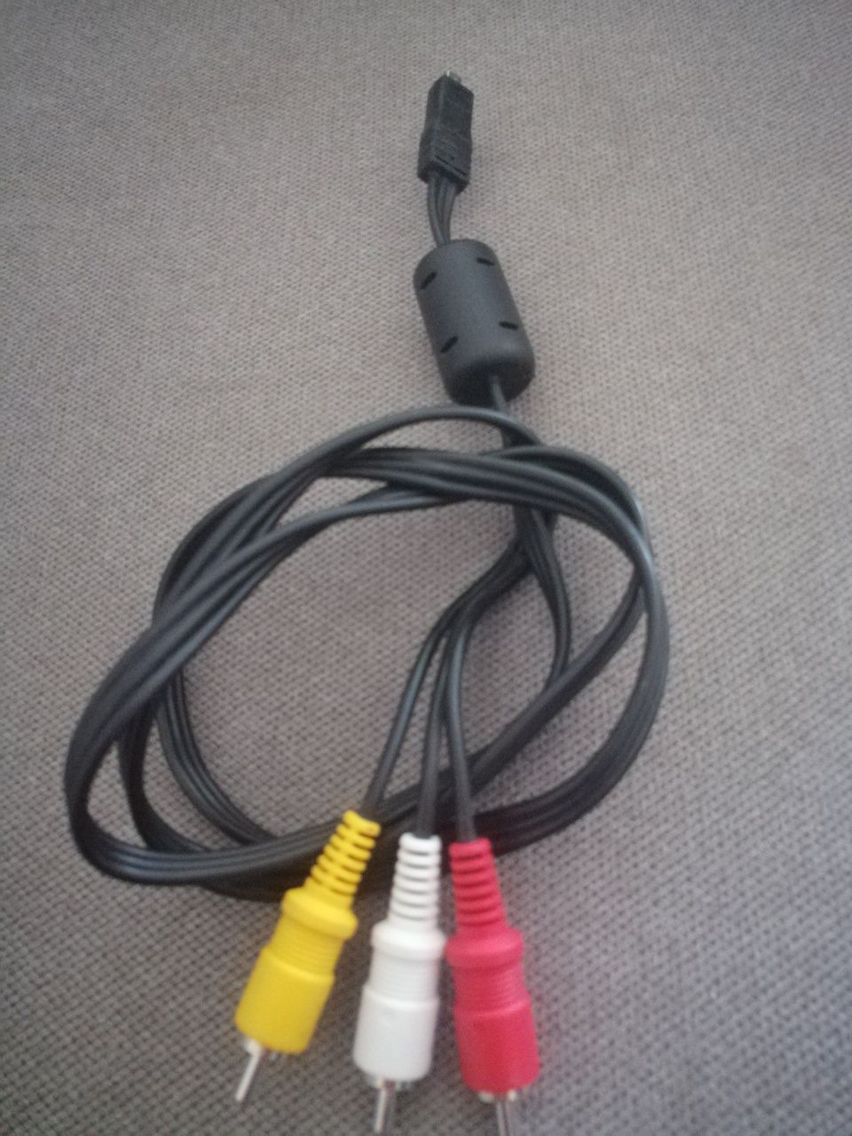Kabel mini USB - 3 x chinch (biały, czerwony, żółty)