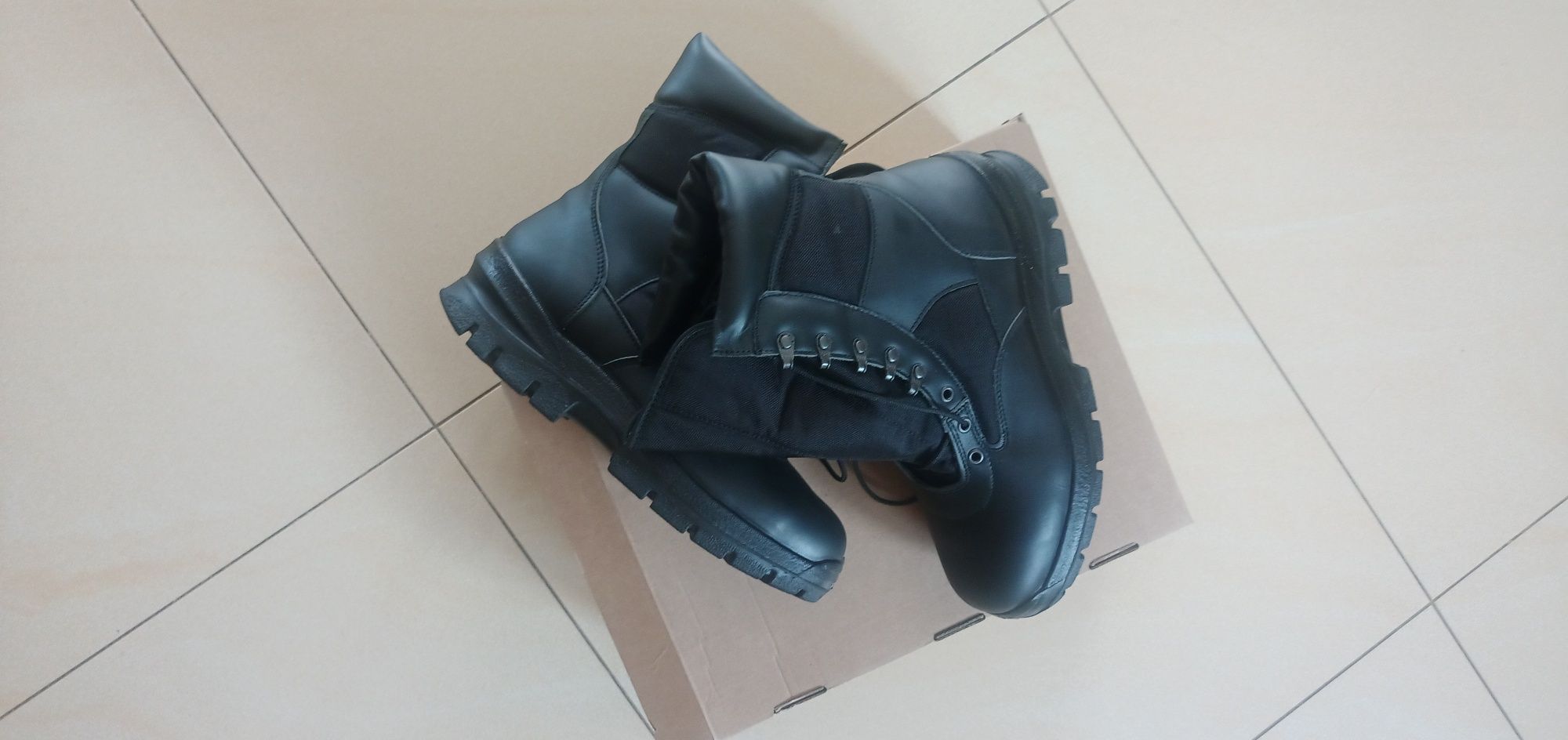 Buty taktyczne Protektor Lampo01 r.44 skóra naturalna+ goretex