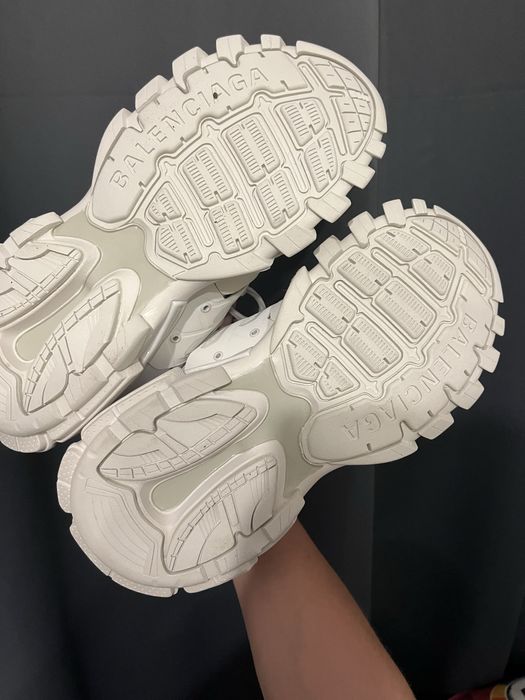 Buty baleciaga track