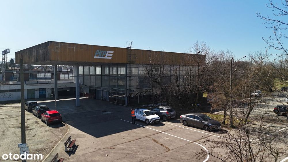 Tarnów Mościce - lok. o pow. 765 m2 na wynajem w budynku dworca PKP
